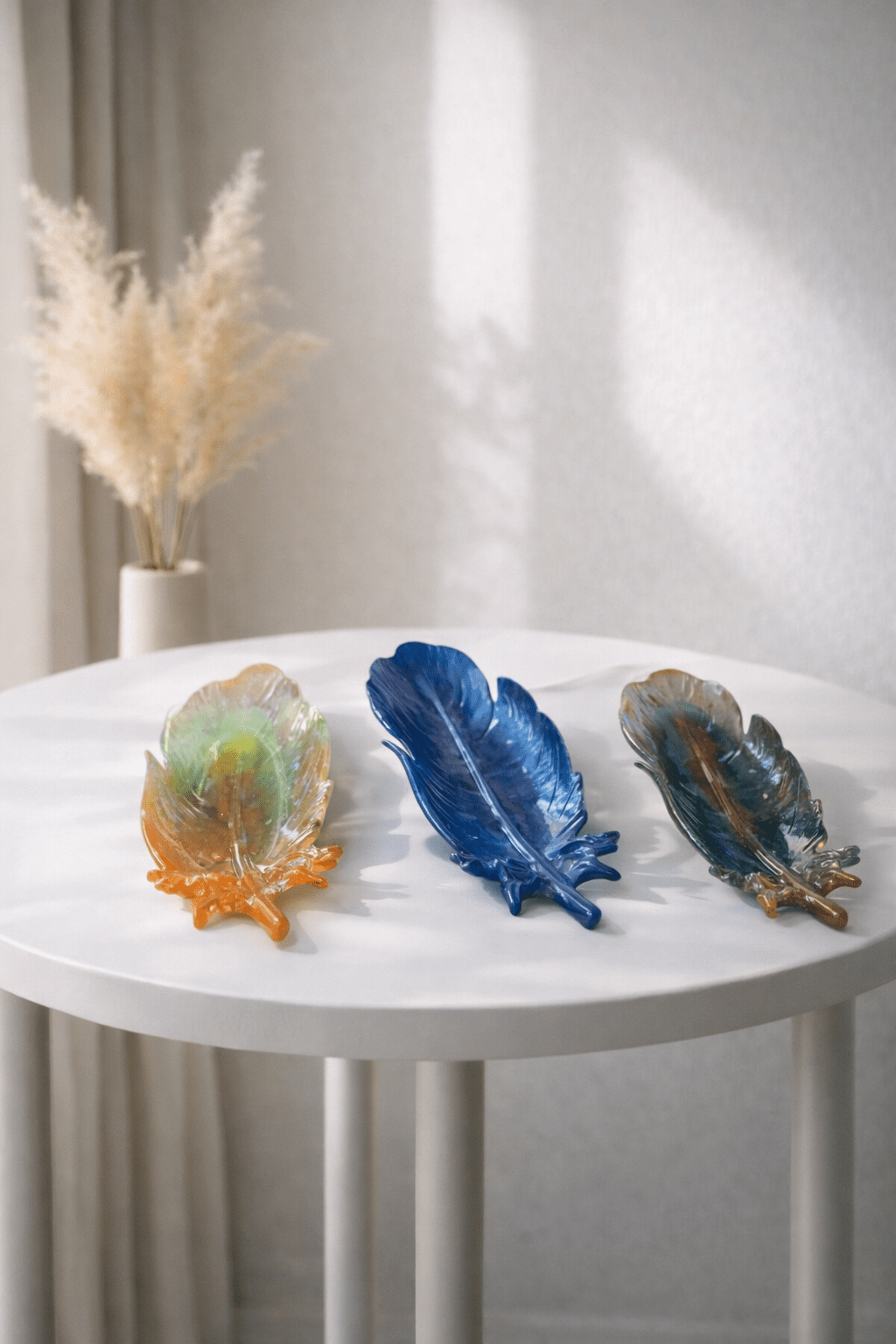 Bandeja de Plumas 🪶✨ - Vanessa Rupia Collection