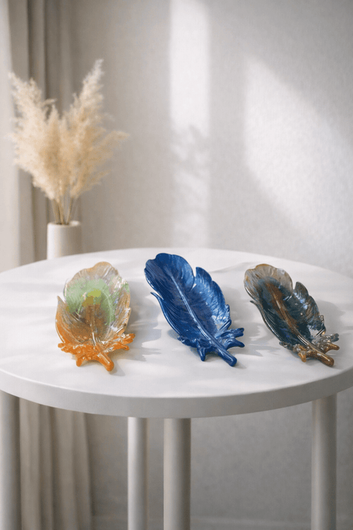 Bandeja de Plumas 🪶✨ - Vanessa Rupia Collection